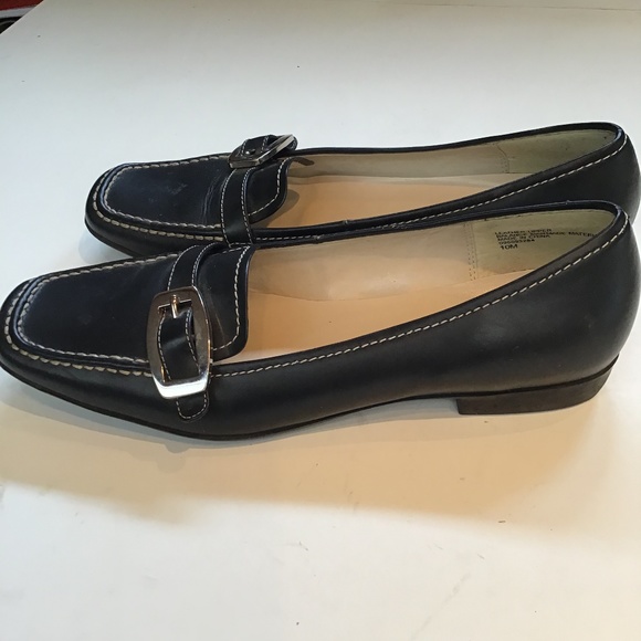 black womens loafers